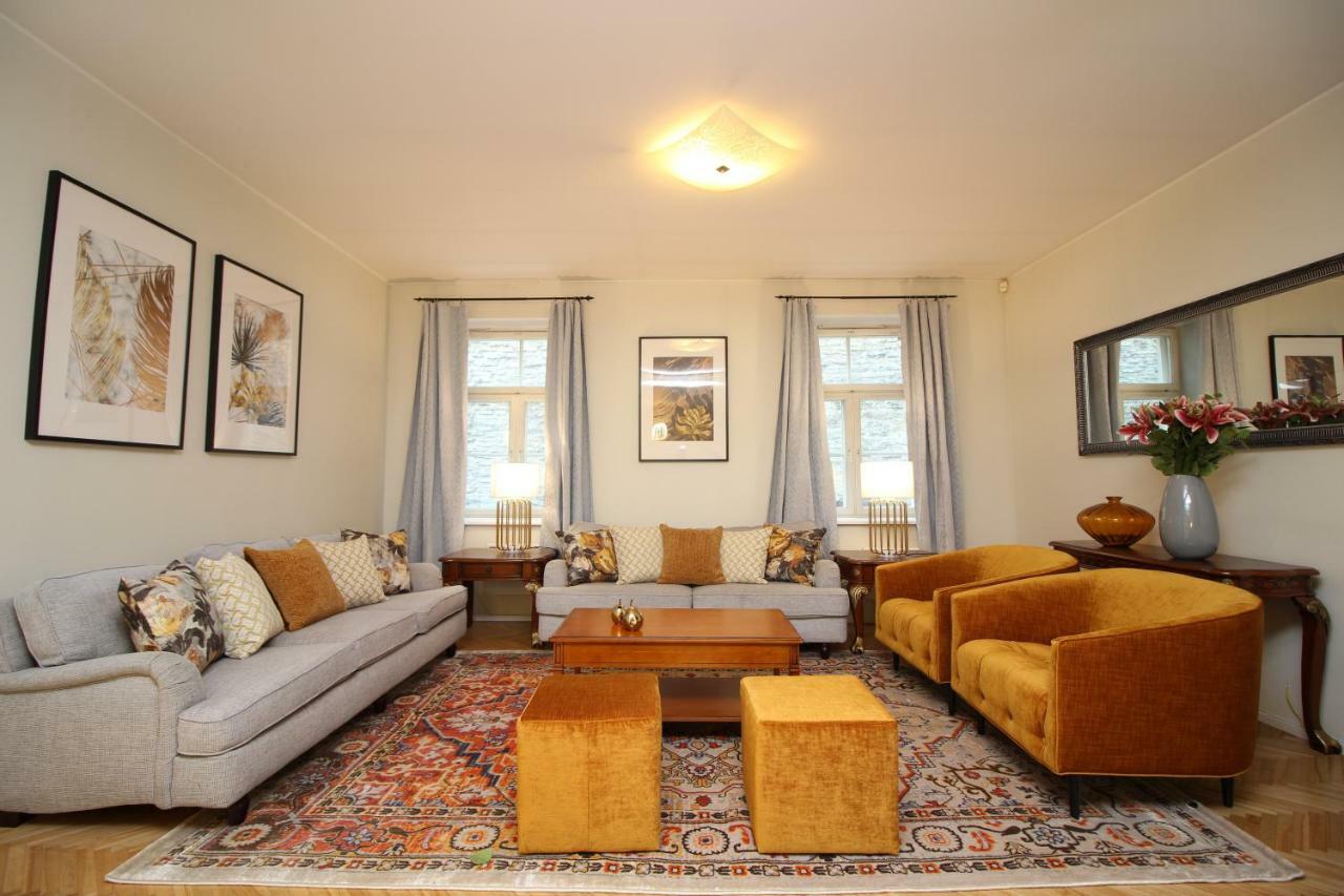 Tallinn City Apartments 4 Bedroom With Sauna And 2 Bathroom Exteriör bild